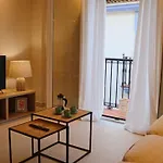 Marbella Center 3Br By Houselogy